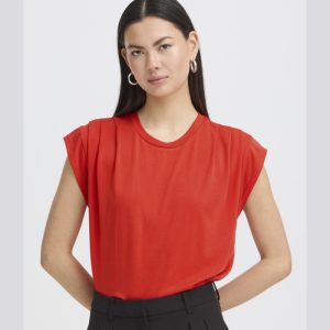 Camiseta coral con detalles de pliegues